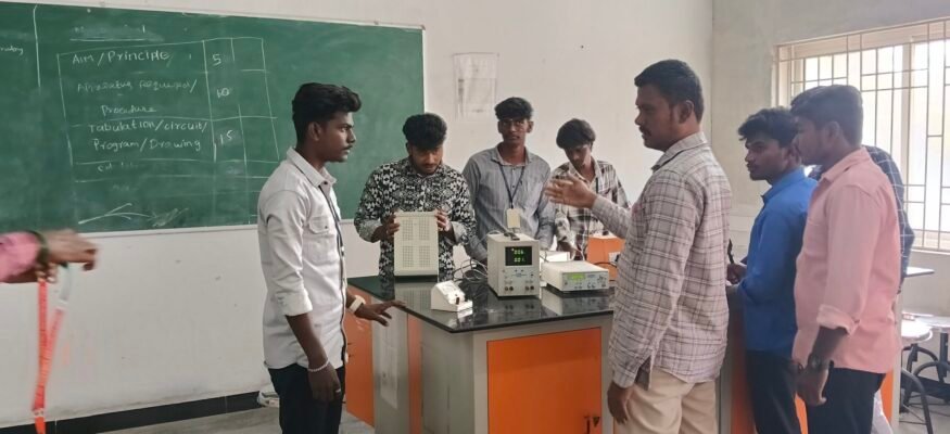 ELECTRIC CIRCUITS LAB